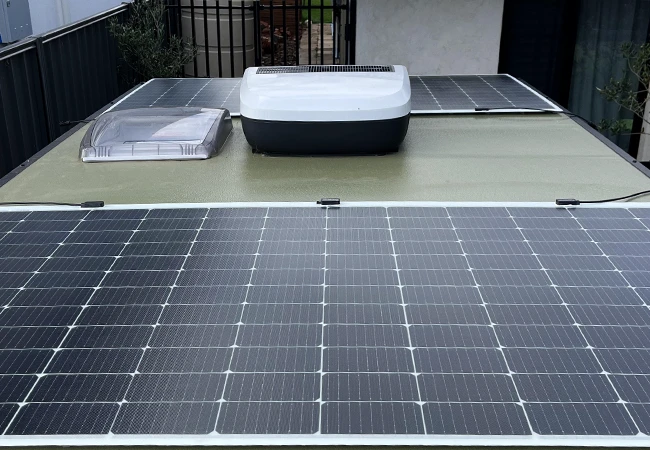 N-type flexible solar panel